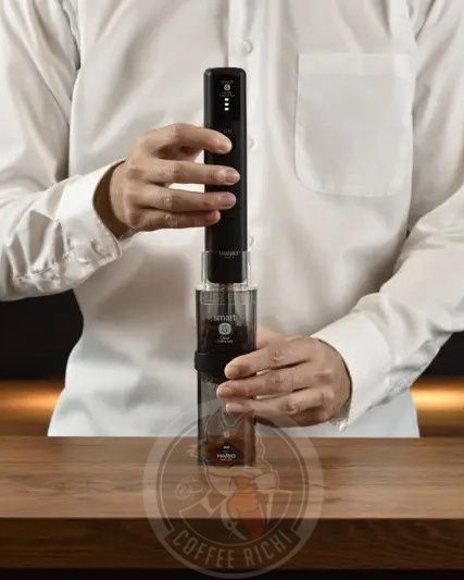 Електрична ручка для ручних кавомолок HARIO, акумулятор, USB заряджання, чорний EMS-1B 7002 фото