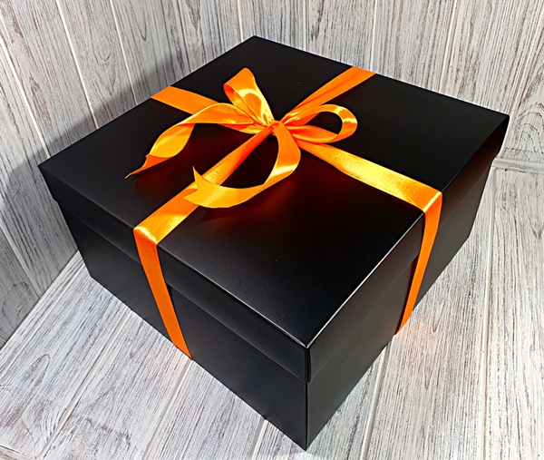 Велика Подарункова коробка (чорна) 28*28*15 см 4202-4 фото