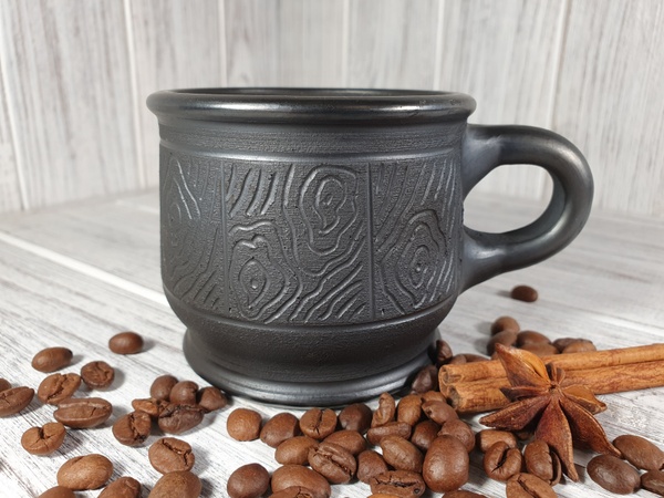 Чашка ручної роботи чорнодимлена глиняна "Різьба по дереву" 240 мл + блюдце 3104 фото